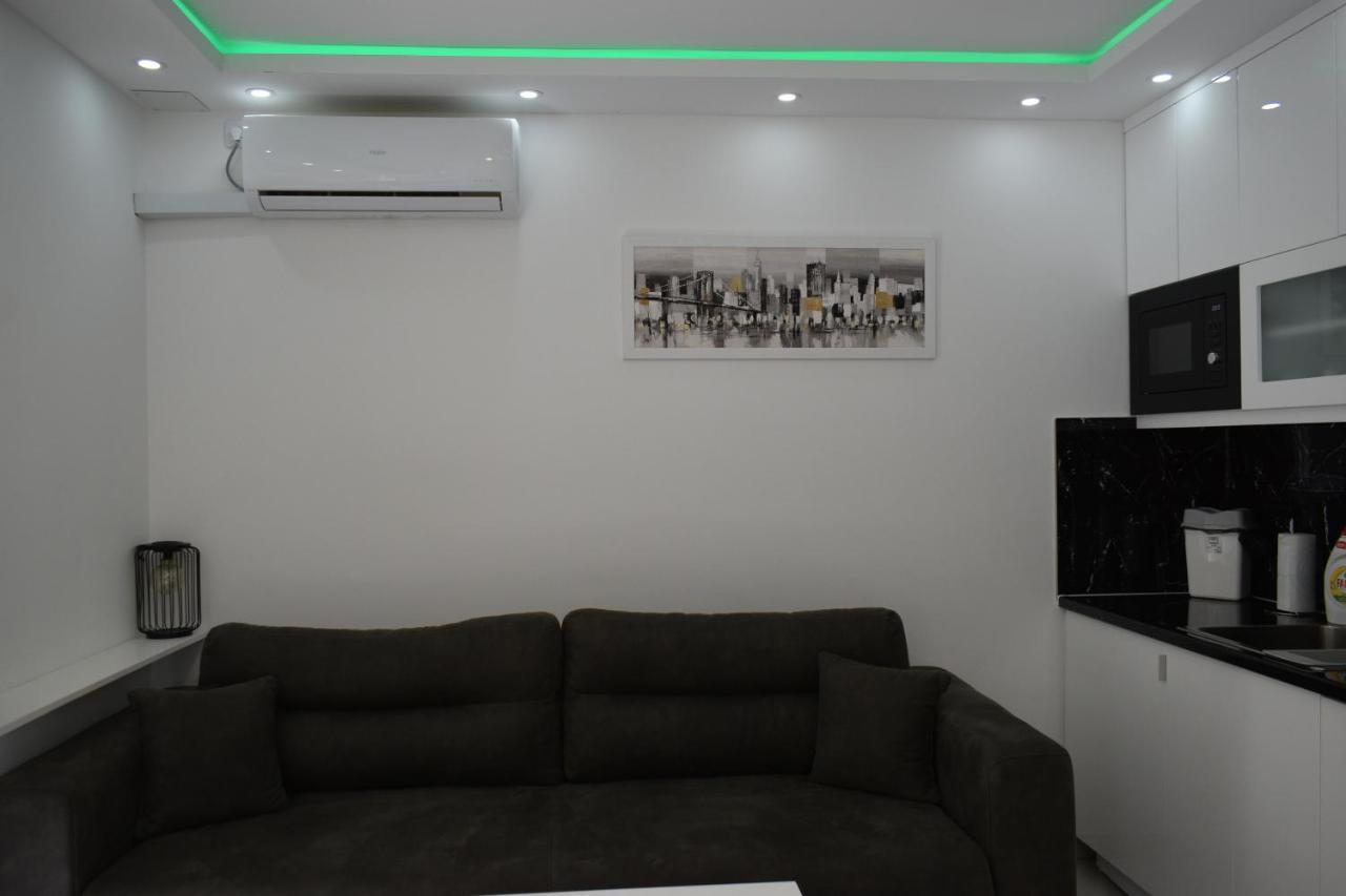 Apartmani K&V Veliko Gradište Buitenkant foto