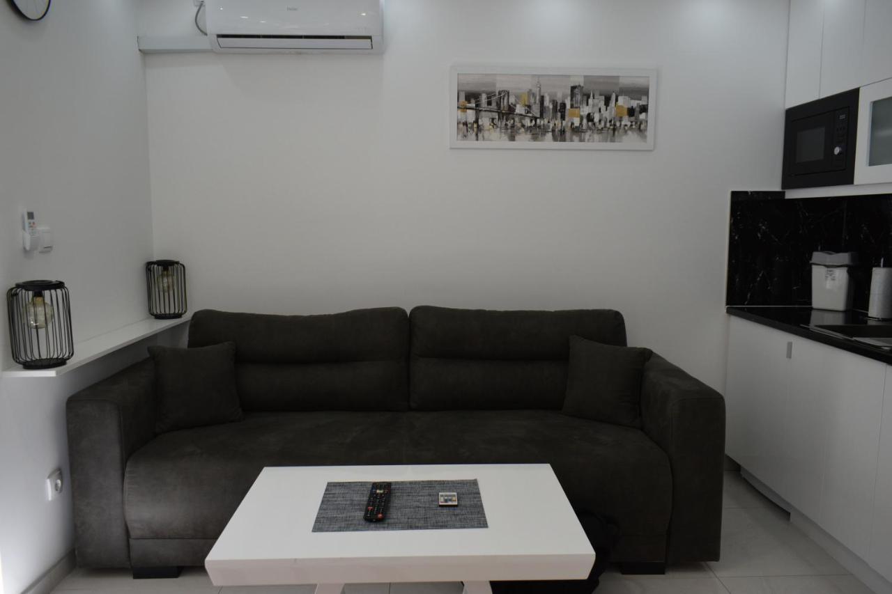 Apartmani K&V Veliko Gradište Buitenkant foto